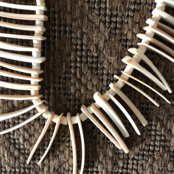 Vintage MCM Seashell Beaded  necklace 18" Multi size shape Beige Cream - Picture 2 of 5